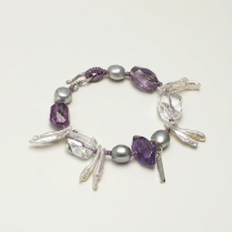 018_PS2508287_ORIGINAL_UNCOMPRESSED Clear Quartz, Amethyst & Pearl Bracelet