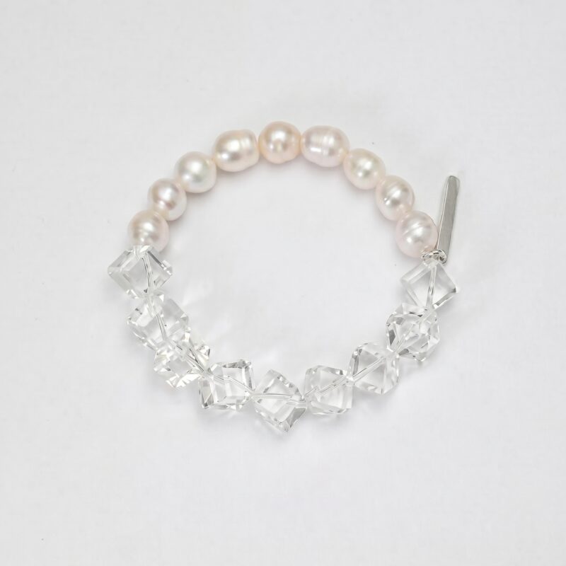 038_PS2508001_ORIGINAL_UNCOMPRESSED Clear Quartz & Pearl Bracelet