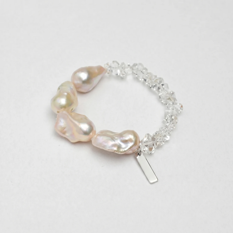 051_PS2508026_ORIGINAL_UNCOMPRESSED Clear Quartz & Pearl Bracelet