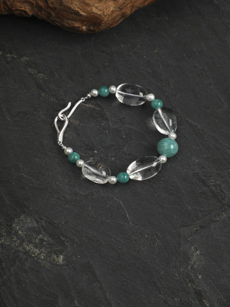 Aura & Qi detail 1J7A0867 Original detail view of Clear Quartz, Amazonite & Cultured Pearl Bracelet