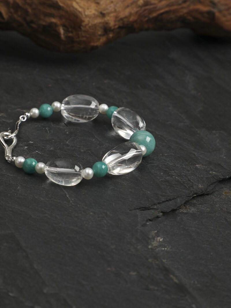 Aura & Qi detail 1J7A0869 Original detail view of Clear Quartz, Amazonite & Cultured Pearl Bracelet