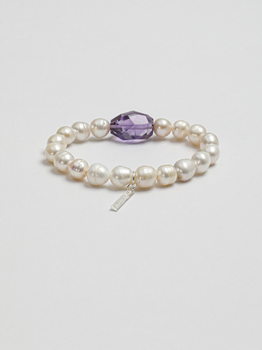 Original detail view of Amethyst & Pearl Bracelet