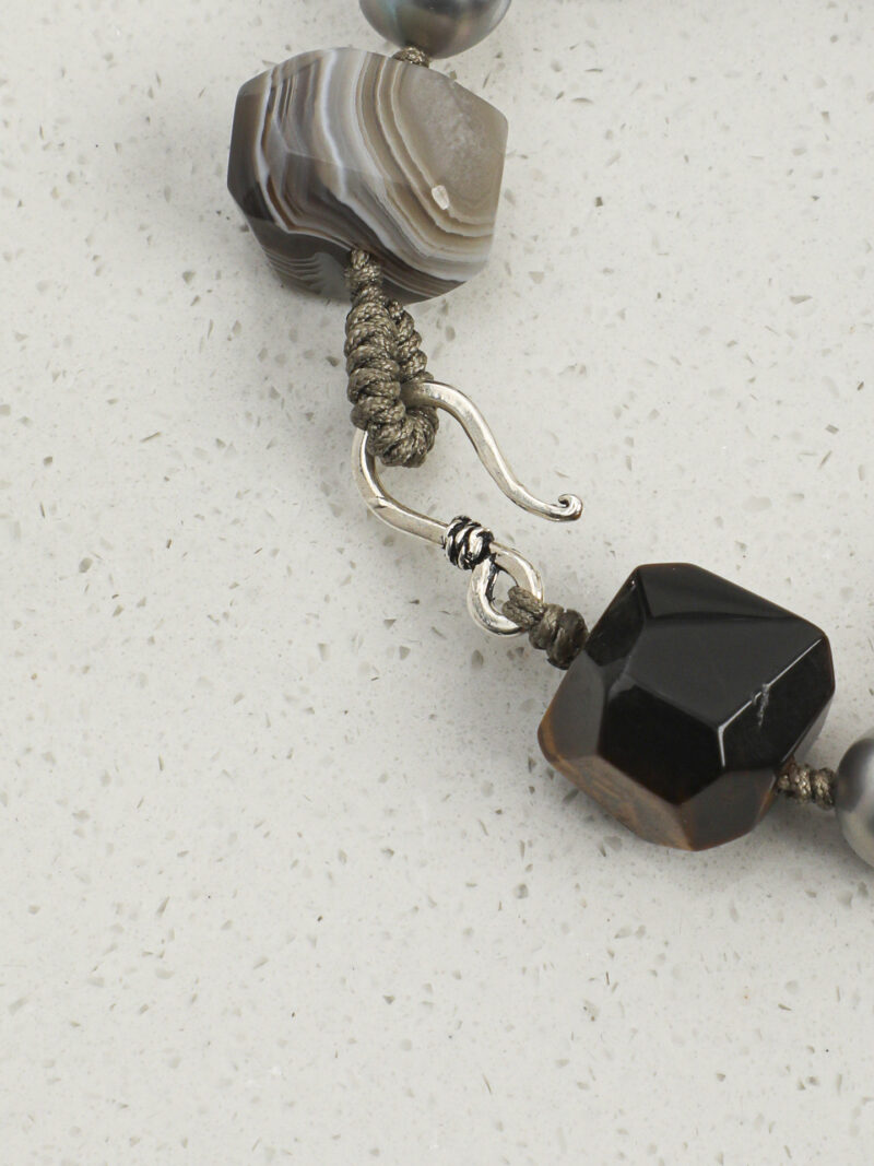Original detail view of Tiger’s Eye, Agate & Cultured Pearl Bracelet