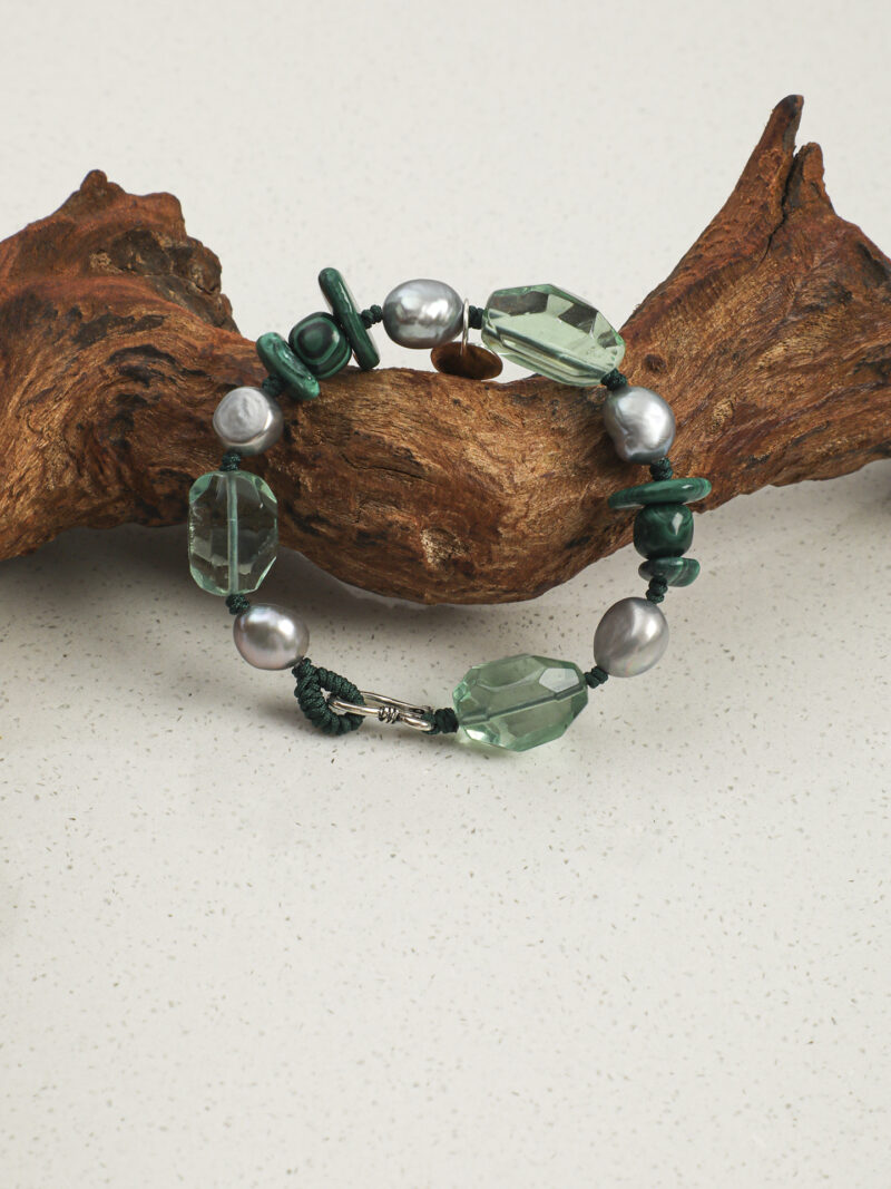 Aura & Qi detail 1J7A2384 Original detail view of Malachite, Fluorite & Cultured Pearl Bracelet