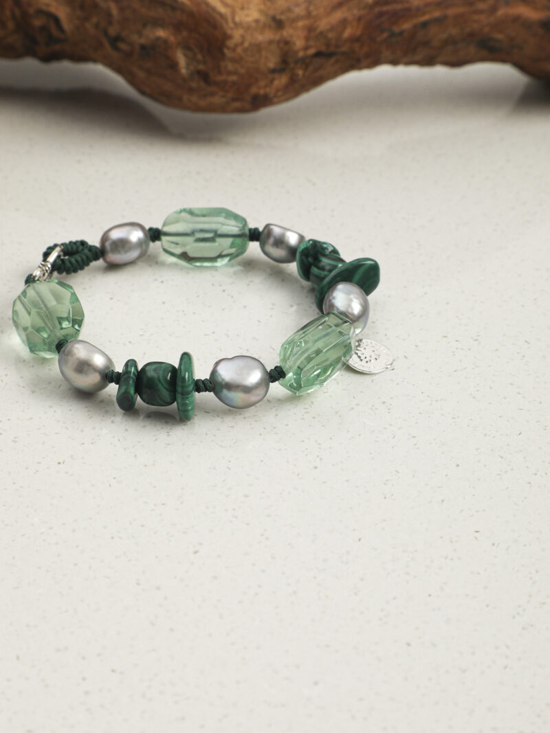Aura & Qi detail 1J7A2391 Original detail view of Malachite, Fluorite & Cultured Pearl Bracelet