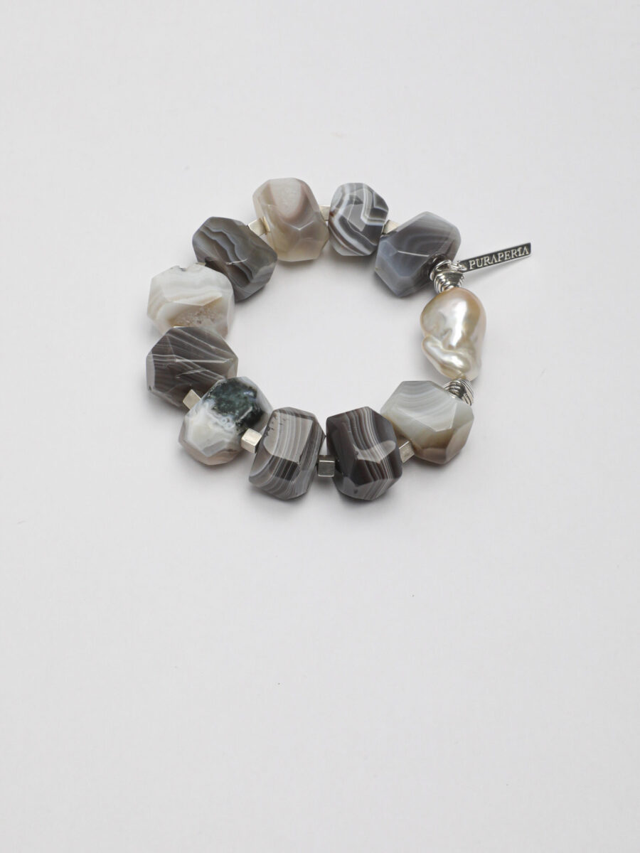 Original detail view of Agate & Pearl Bracelet