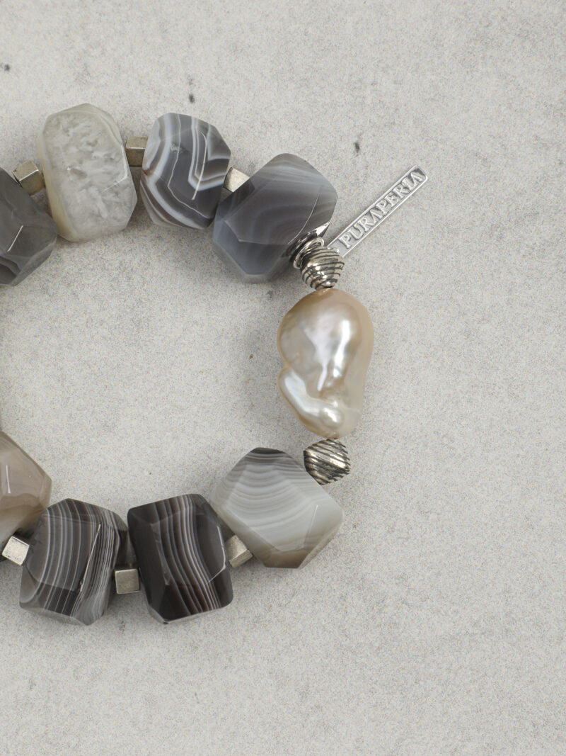 Original detail view of Agate & Cultured Pearl Bracelet