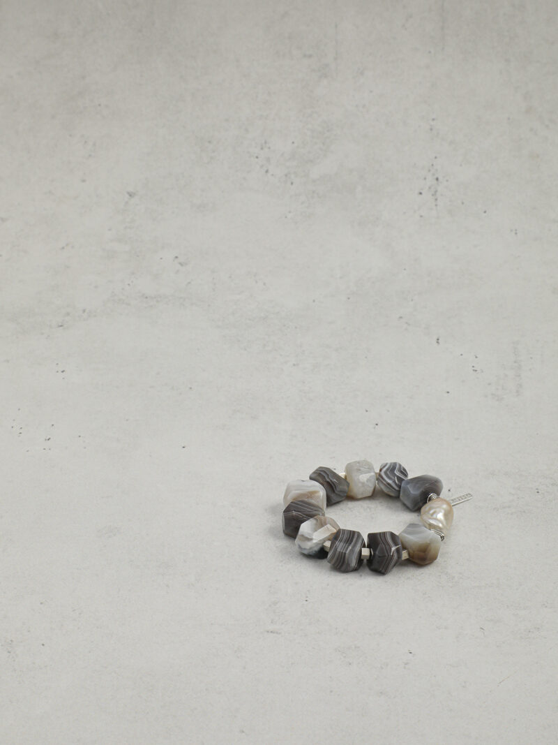 Original detail view of Agate & Cultured Pearl Bracelet