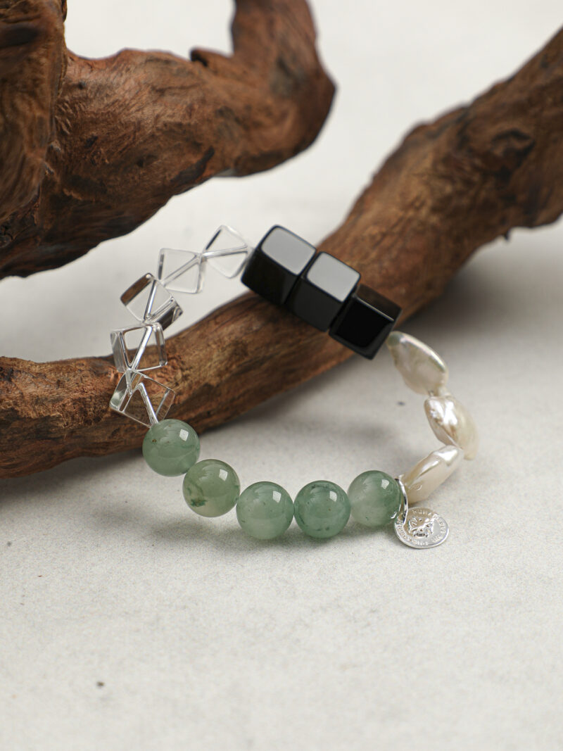 Original detail view of Agate, Aventurine & Cultured Pearl Bracelet