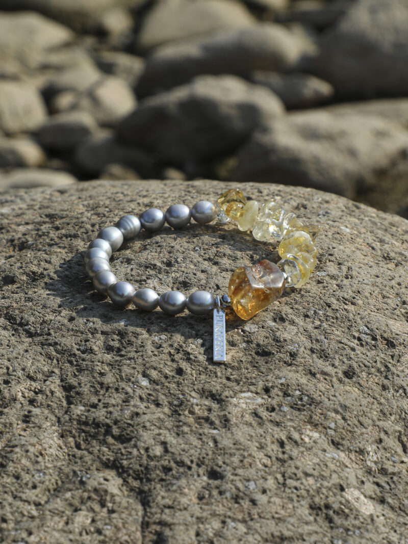 Aura & Qi detail 1J7A9236 Original detail view of Citrine & Cultured Pearl Bracelet