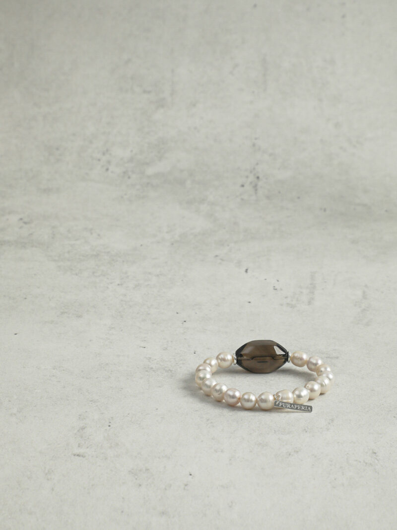 Aura & Qi detail 1J7A9652 Original detail view of Smoky Quartz & Cultured Pearl Bracelet