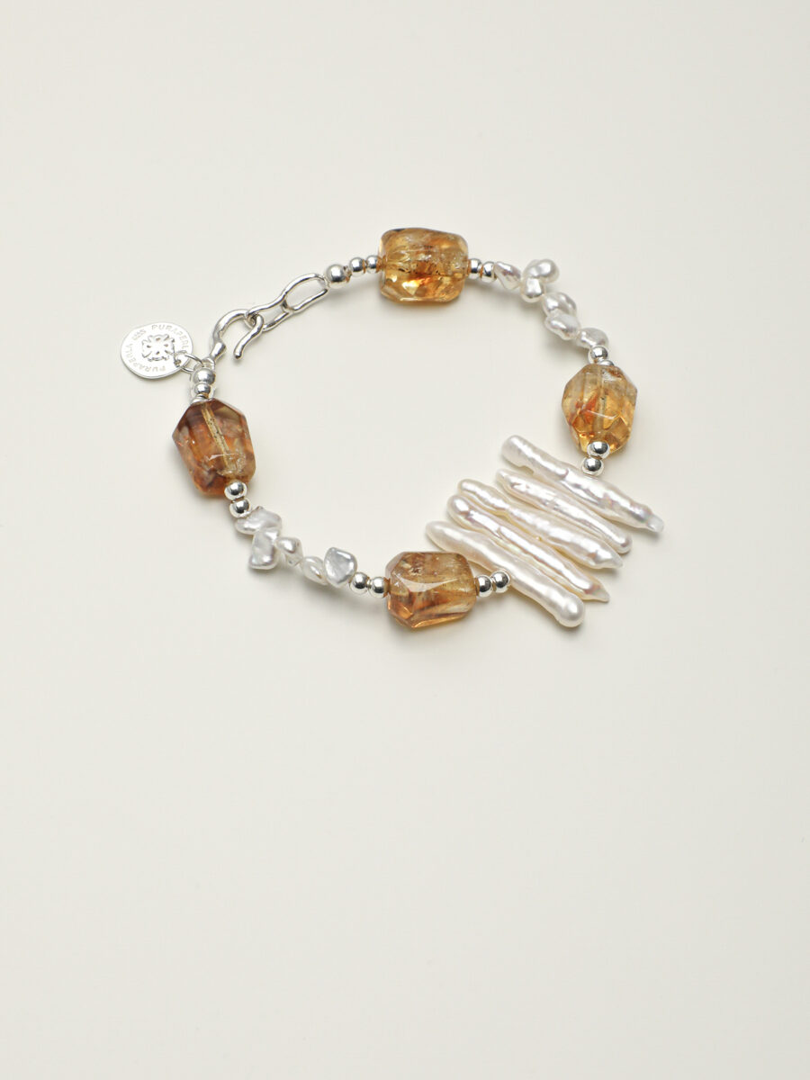 Original detail view of Citrine & Pearl Bracelet